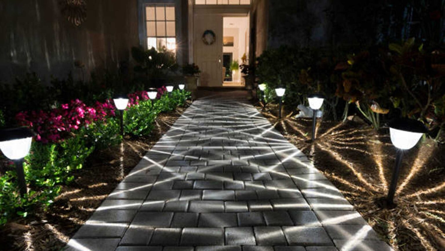 Outdoor Lighting Services in Dubai | Smart Home Solutions