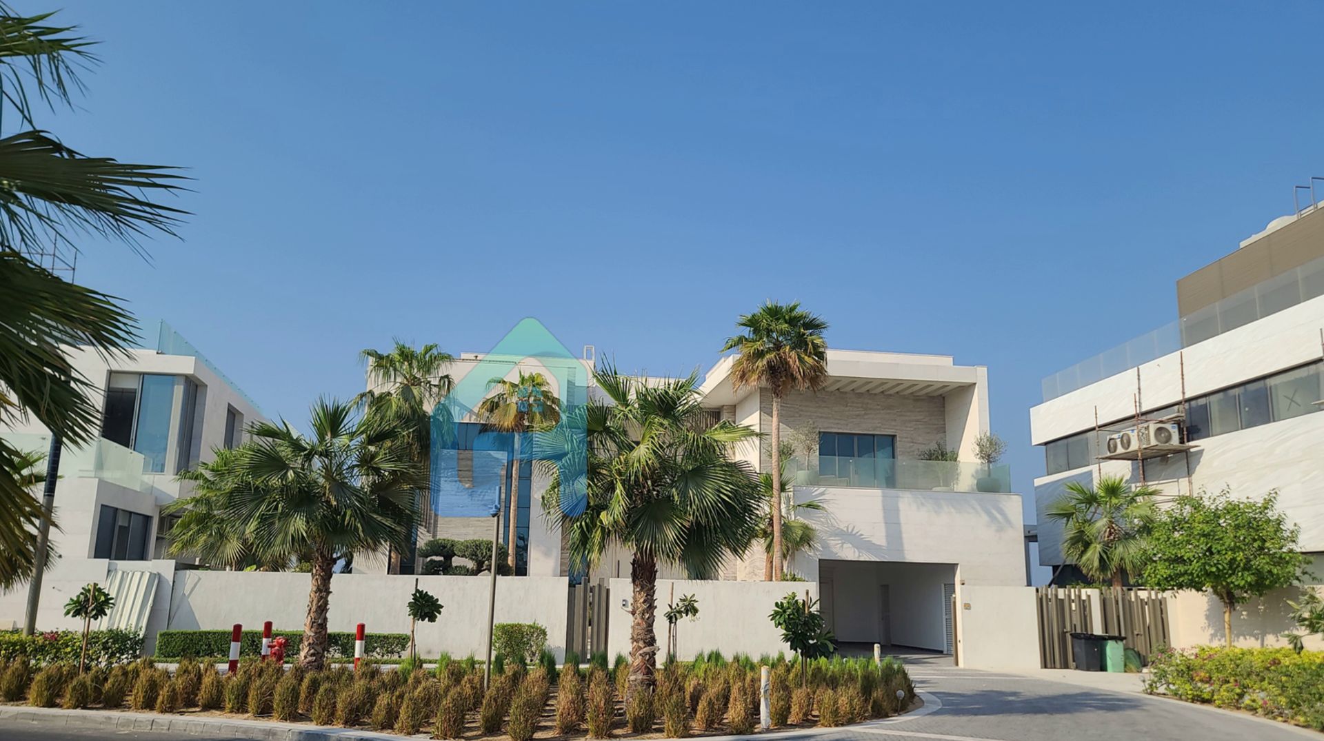 Garden Maintenance Projects in Dubai | Smart Home Solutions